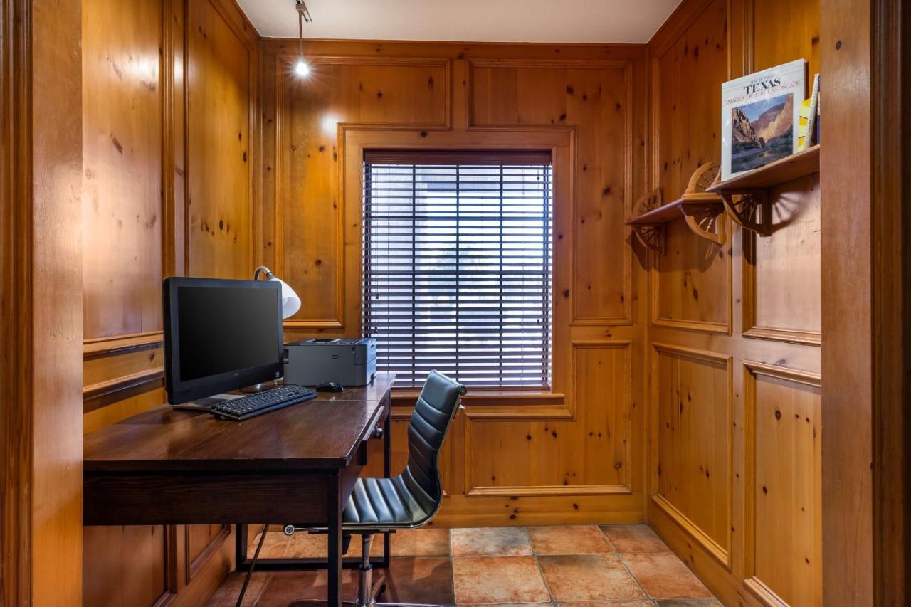 Best Western Dinosaur Valley Inn & Suites Glen Rose Esterno foto